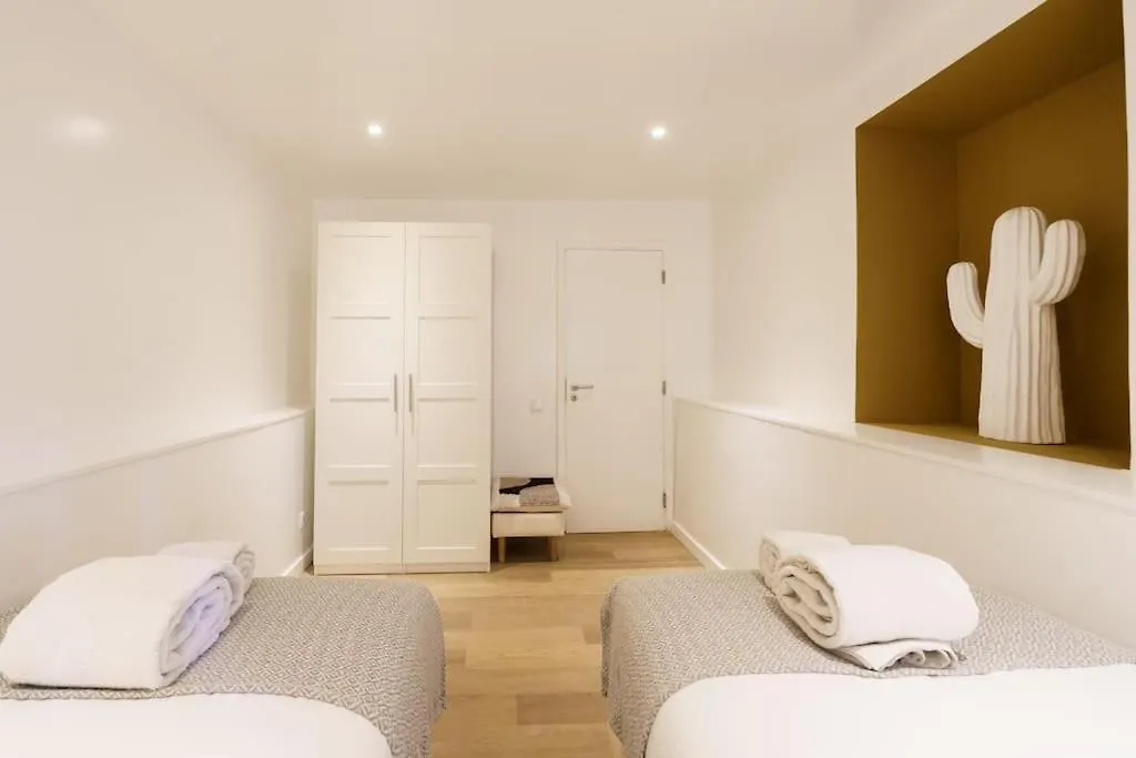 Lisbon Charm With Patio Appartement 0*,