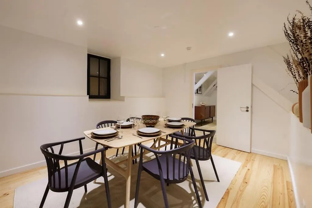 Lisbon Charm With Patio Appartement