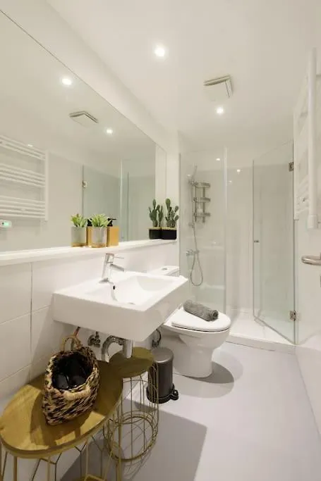 Lisbon Charm With Patio Appartement