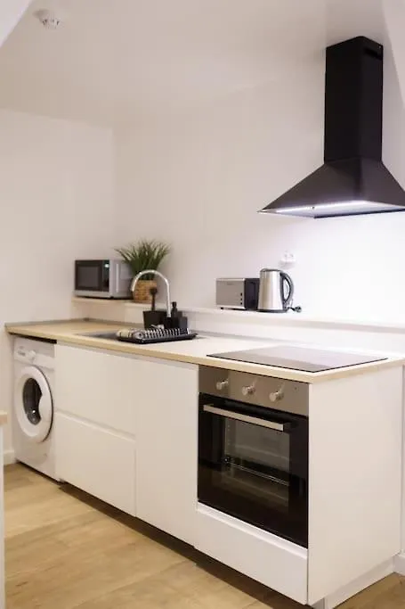 Lisbon Charm With Patio Appartement 0*,  Portugal