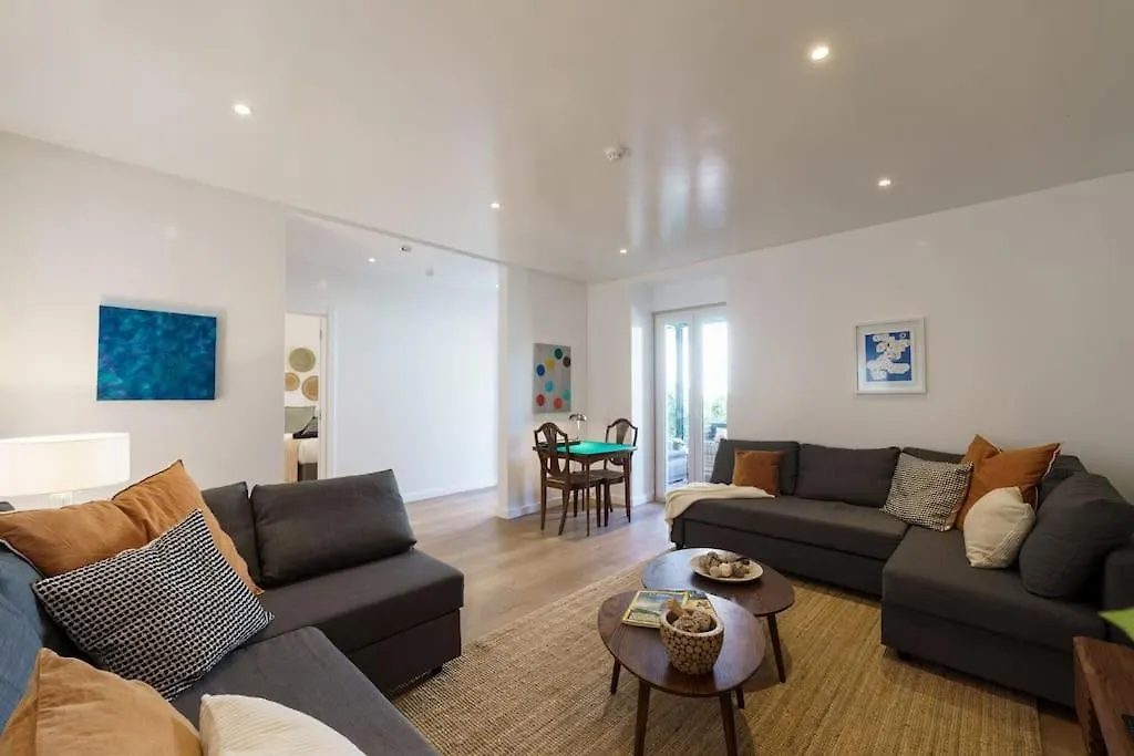 Lisbon Charm With Patio Appartement